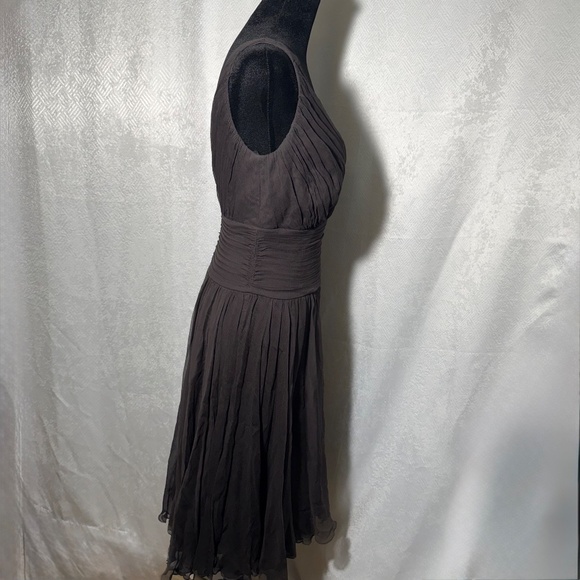 Tadashi Petite 6P 100% Silk Brown Cocktail Dress Ruched V-Neck Midi Evening - Picture 4 of 14